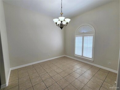 1401 International St, Edinburg, TX 78539 - photo 4