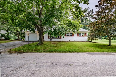 8 Marial Avenue
