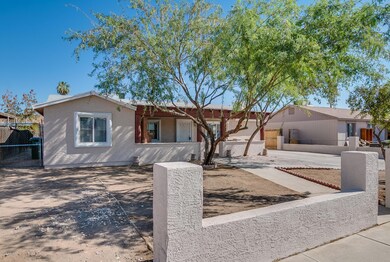 6158 W Monte Vista Rd, Phoenix, AZ 85035 - photo 2