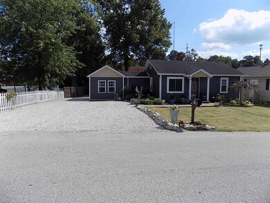 111 W 1st St, Newburgh, IN 47630 - photo 2