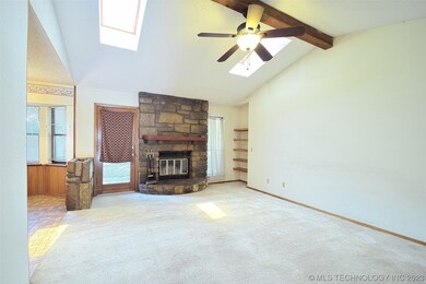 3207 S Maple Place, Broken Arrow, OK 74012 - photo 7