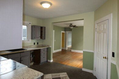32 Congress St, Stoneham, MA 02180 - photo 3