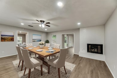 Virtually  Staged Dinning Area
