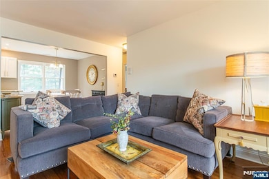 271 Collignon Way unit 8B, Rivervale, NJ 07675 - photo 3