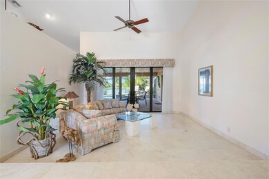 Gorgeous Living room with tranquil pool and water