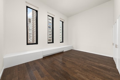 240 E 67th St unit PH, New York, NY 10065 - photo 6