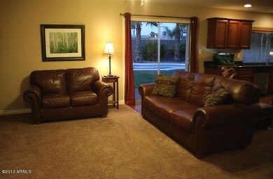 Livingroom2