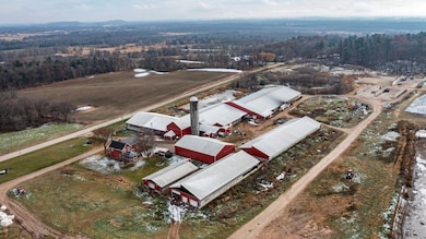 N5271 Madden Rd, New London, WI 54961 - photo 7