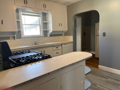 2302 E Elm Ave, Enid, OK 73701 - photo 6