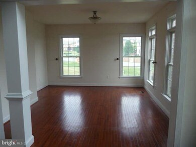 10902 Sasha Blvd, Hagerstown, MD 21742 - photo 4