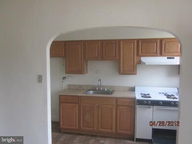 2764 Pelham Ave, Baltimore, MD 21213 - photo 7