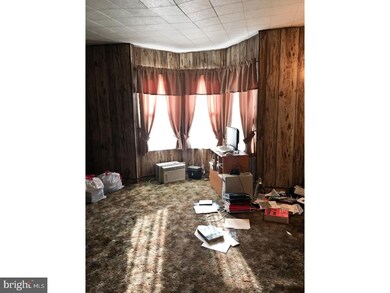 257 Lafayette St, Tamaqua, PA 18252 - photo 6