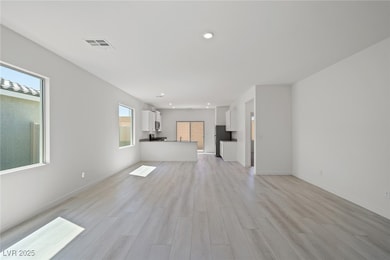 6730 Violet Cascade Ave, Las Vegas, NV 89156 - photo 3