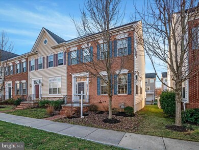 23131 Yellowwood Dr, Clarksburg, MD 20871 - photo 3