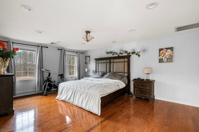 592 Myricks St, East Taunton, MA 02718 - photo 6