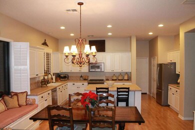 Eat In Kitchen
