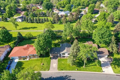 10785 99th Place N, Maple Grove, MN 55369 - photo 3