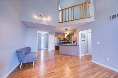 1040 Spirea unit 56, Howell, MI 48843 - photo 5