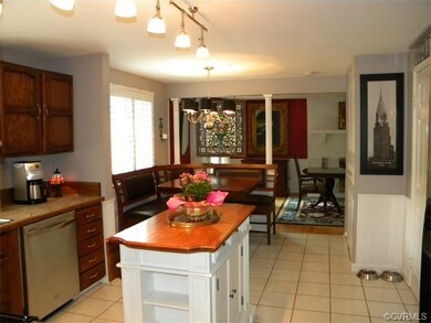 KITCHEN OPENS TO FAMILY ROOM (CURRENTLY BEING USED