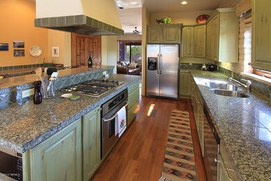 3232 N Avia Ricca Place, Tucson, AZ 85719 - photo 2