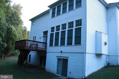 3516 Katrina Ct, Triangle, VA 22172 - photo 2