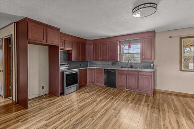 1918 S 10th St, Rogers, AR 72758 - photo 5