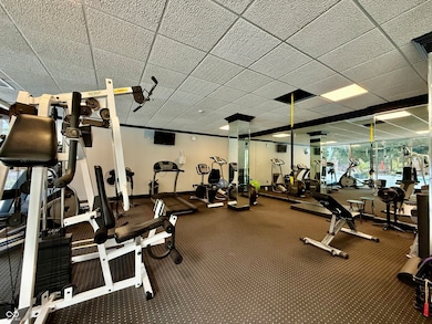 40 North on Meridian unit 3G, Indianapolis, IN 46208 - photo 7