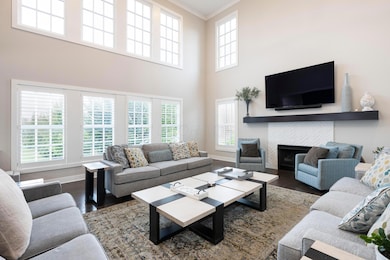 7030 Hanbys Loop-005