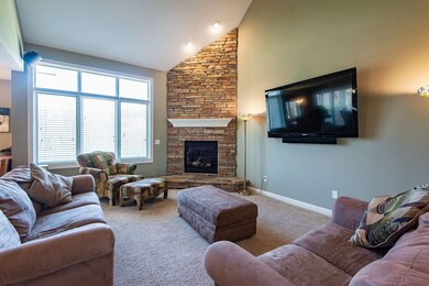 6219 Hollopeter Rd, Leo, IN 46765 - photo 7