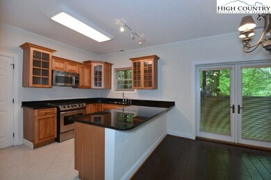 25 Shanty Springs Ct unit A / 19, Banner Elk, NC 28604 - photo 6