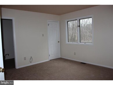 50 E Jonathan Ct, Kennett Square, PA 19348 - photo 7
