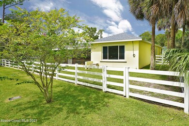 472 Carly Ln-4