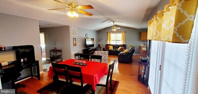 11375 Nicole Dr, Greencastle, PA 17225 - photo 5