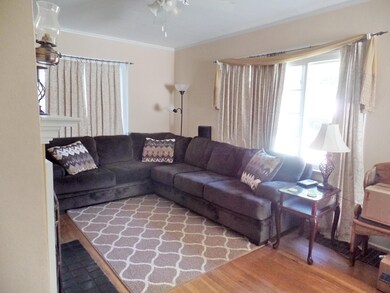 Living Room2