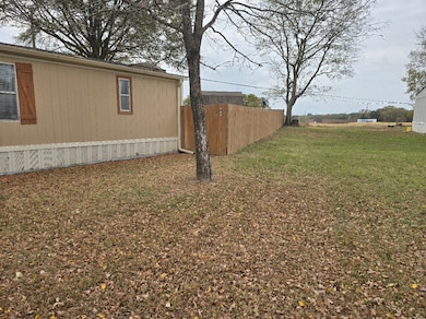 119 Still Water St, Gun Barrel City, TX 75156 - photo 3