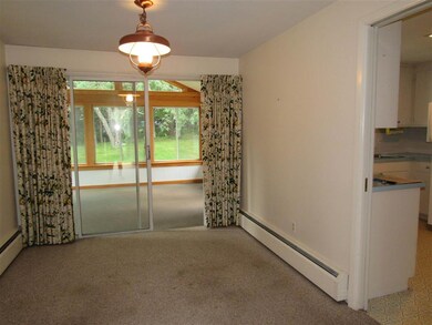 60 Ridge Ave, Claremont, NH 03743 - photo 5