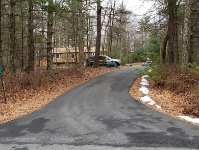 142 Tan Oak Dr, Milford, PA 18337 - photo 2