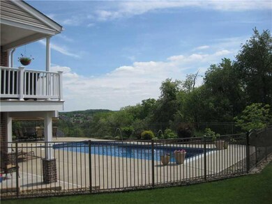 Swimming Pool/Hot Tub/Sauna.