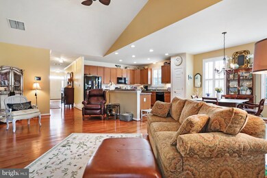 7 Spanish Moss Ct, Chambersburg, PA 17202 - photo 5