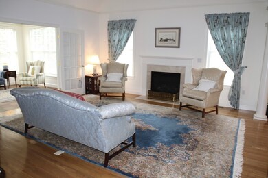 31 Lois Ln, Norfolk, MA 02056 - photo 5