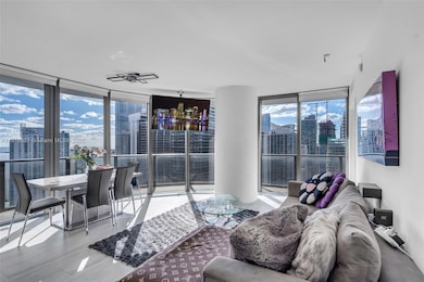 55 SW 9th St unit 3703, Miami, FL 33130 - photo 7