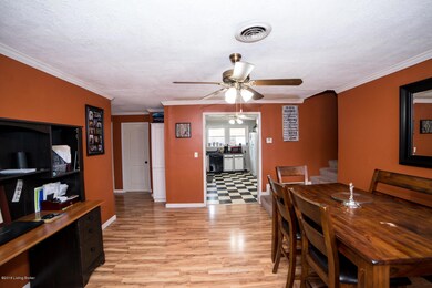 8906 Maple Rd, Louisville, KY 40229 - photo 7