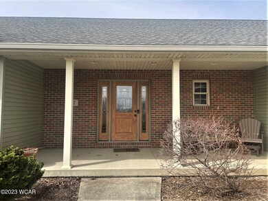 1517 Springfield Ave, Wapakoneta, OH 45895 - photo 5