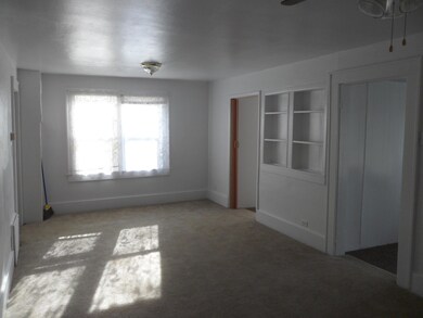 Living / Dining Area