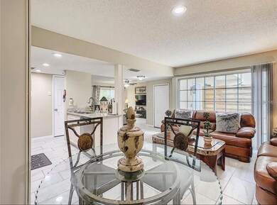 1006 Longfellow Ct unit 176C, Sarasota, FL 34243 - photo 6