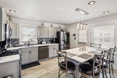 28 Wagner St, Fords, NJ 08863 - photo 5