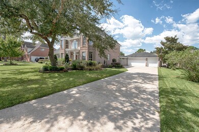 2404 Sarasota Dr, Friendswood, TX 77546 - photo 3