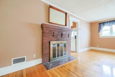 1081 Pond St, Franklin, MA 02038 - photo 7
