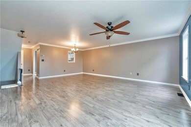 317 W 2nd St, Alburtis, PA 18011 - photo 7