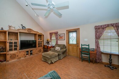 14266 Timberidge Ln, Winona, TX 75792 - photo 4